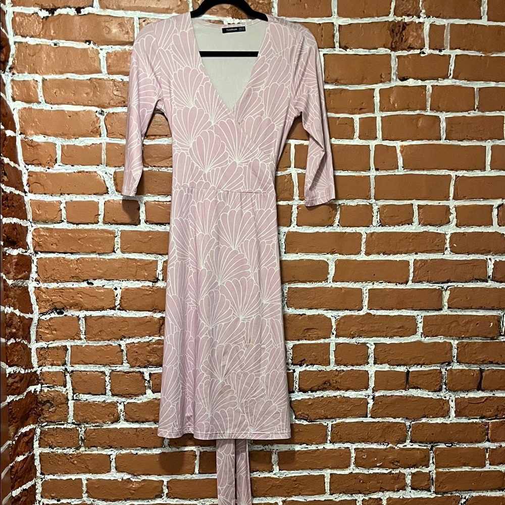PattyBoutik Pink Long Sleeve Dress with Pattern